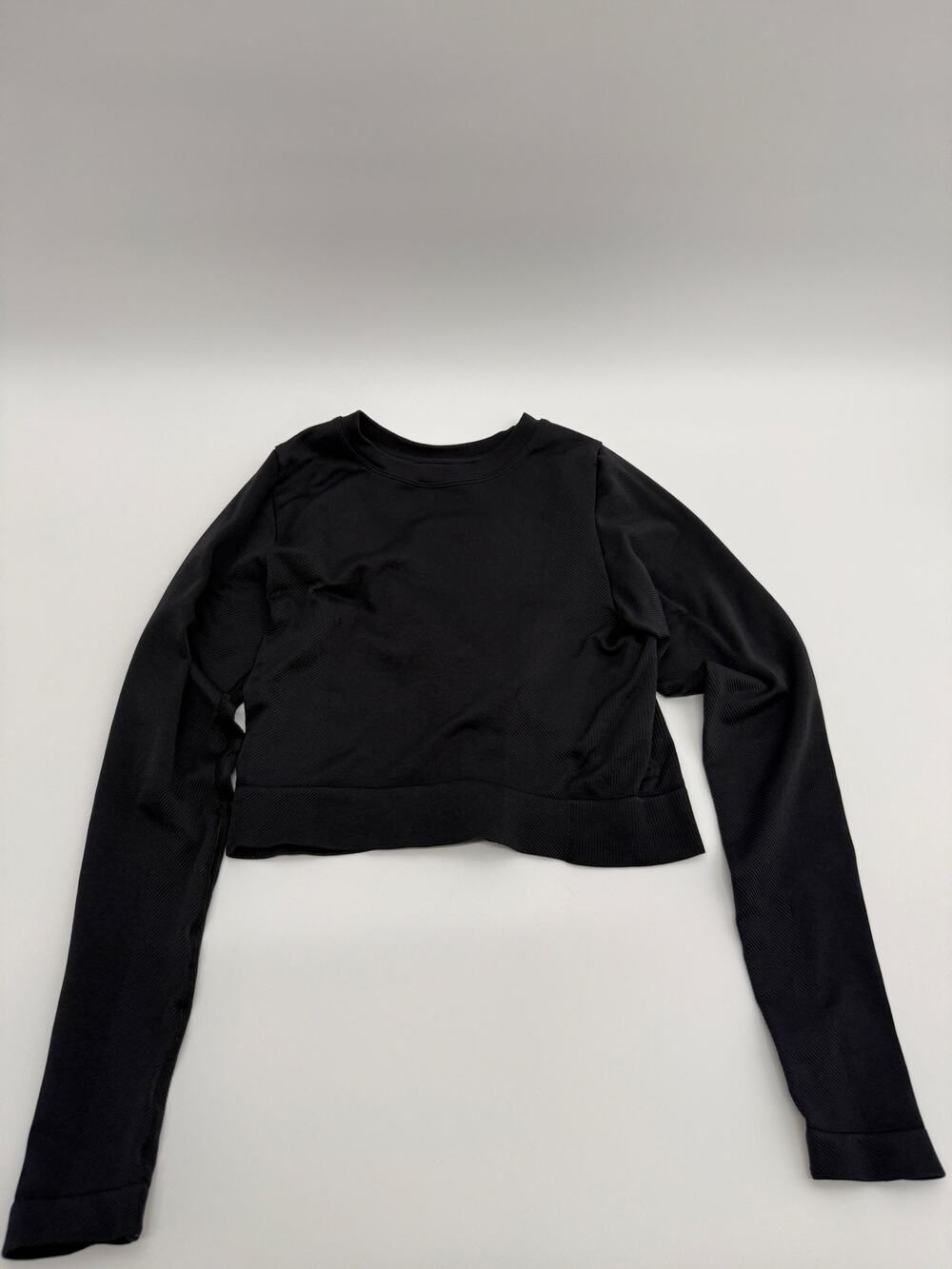 All In Motion Crop Top Small Black Long Sleeve Activewear Yoga Gym Stretch